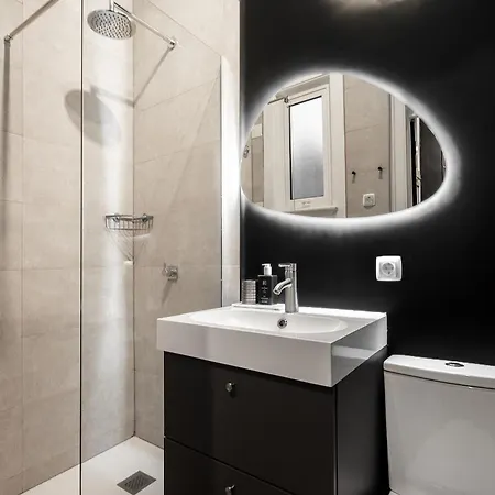 아파트 Whome Urban Oasis Haven With Ac, Patio & Washer 리스본